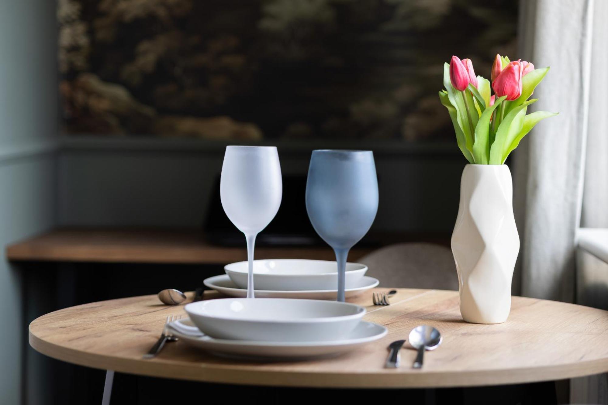 Elegancki Apartament Dla 4 Osob W Warszawie By Noclegi Renters Варшава Экстерьер фото