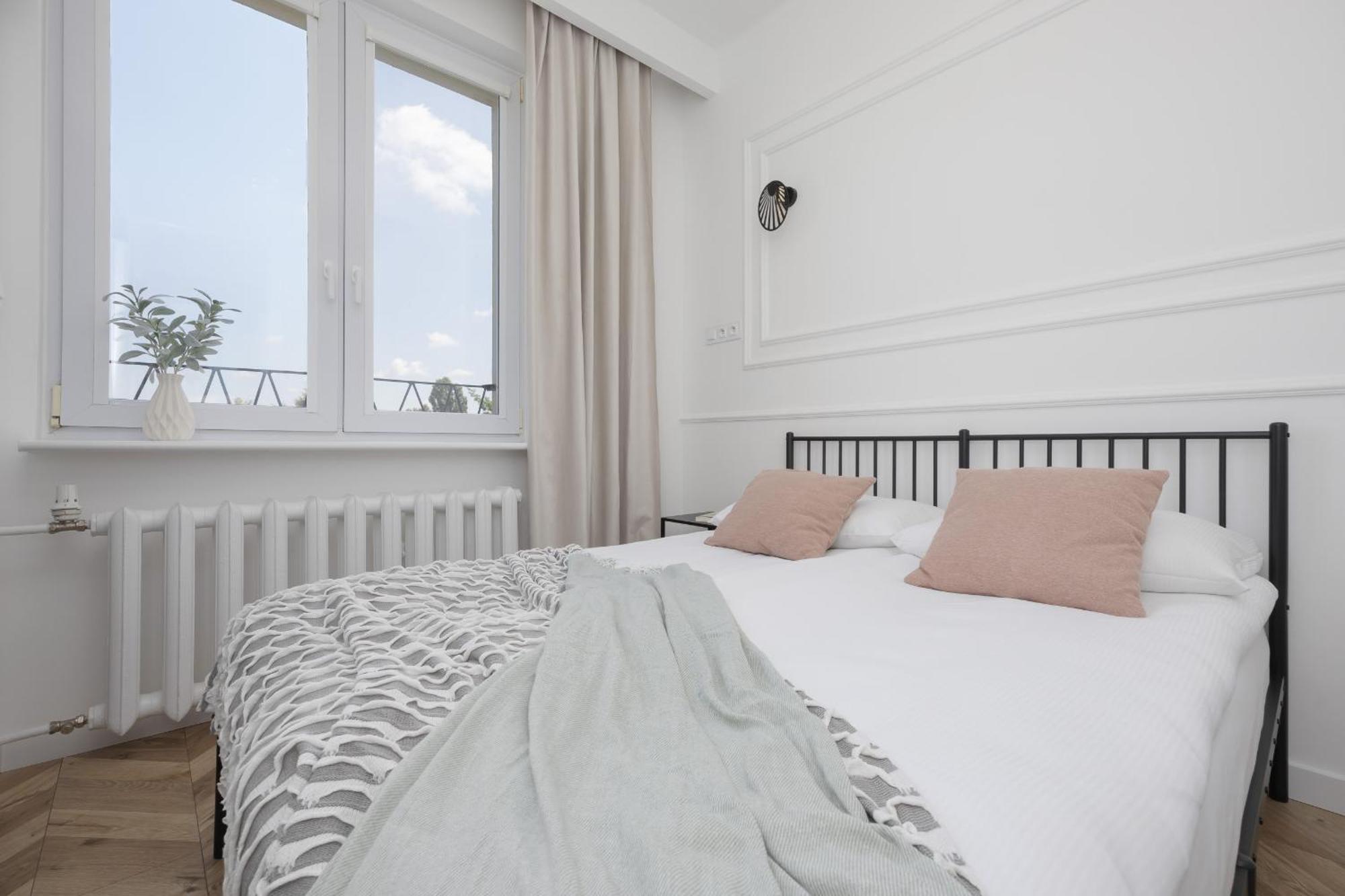 Elegancki Apartament Dla 4 Osob W Warszawie By Noclegi Renters Варшава Экстерьер фото